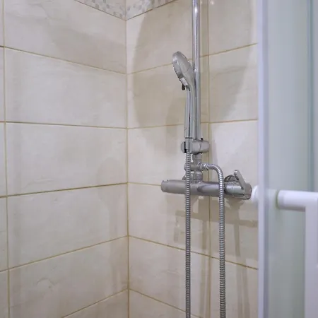 La Pause Franche - Familles Et Pros, Parking, 2 Sdb, 9 Pers *